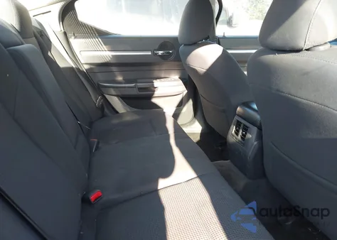 2010 Dodge Charger Sxt z USA, uszkodzony, nr VIN 2B3CA3CV6AH311045